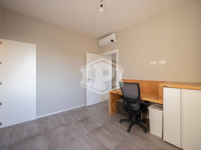 Appartamento ultimo piano con terrazza abitabile in centro a Zola Predosa (BO)