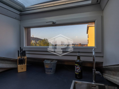 Appartamento ultimo piano con terrazza abitabile in centro a Zola Predosa (BO)