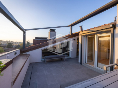 Appartamento ultimo piano con terrazza abitabile in centro a Zola Predosa (BO)