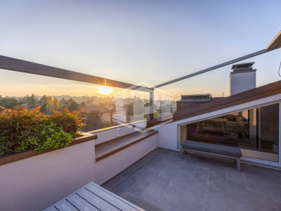 Appartamento ultimo piano con terrazza abitabile in centro a Zola Predosa (BO)