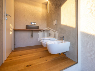 Appartamento ultimo piano con terrazza abitabile in centro a Zola Predosa (BO)