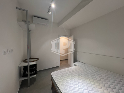 Trilocale ristrutturato, via Bonvicini, Bologna (BO)