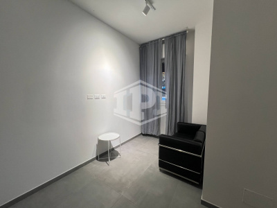 Trilocale ristrutturato, via Bonvicini, Bologna (BO)