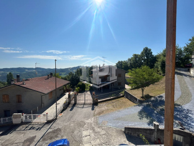 Villetta su 3 livelli in tri-familiare a Monzuno (BO)