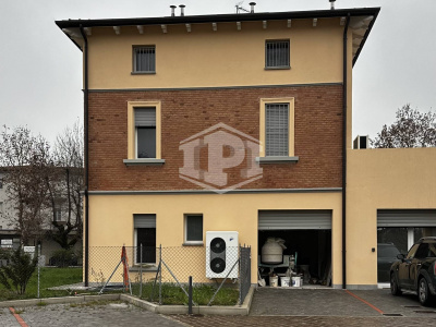 Villa in bifamiliare a Padulle, Sala Bolognese