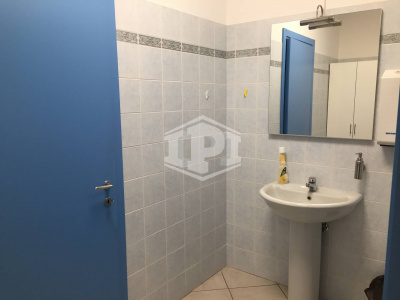 Complesso uffici e officine in Via Francesco Luigi Ferrari, Ferrara (FE)