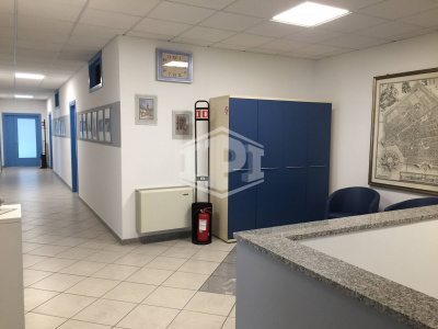 Complesso uffici e officine in Via Francesco Luigi Ferrari, Ferrara (FE)