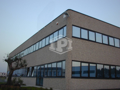 Complesso uffici e officine in Via Francesco Luigi Ferrari, Ferrara (FE)