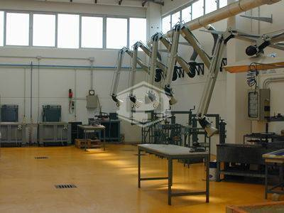 Complesso uffici e officine in Via Francesco Luigi Ferrari, Ferrara (FE)