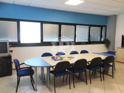 Complesso uffici e officine in Via Francesco Luigi Ferrari, Ferrara (FE)