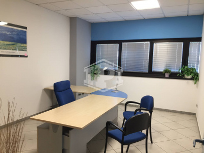 Complesso uffici e officine in Via Francesco Luigi Ferrari, Ferrara (FE)