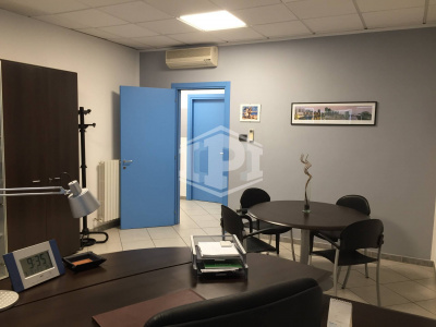 Complesso uffici e officine in Via Francesco Luigi Ferrari, Ferrara (FE)