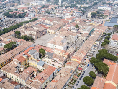 Complesso di 5 appartamenti in Centro a Cervia (RA), Quadrilatero