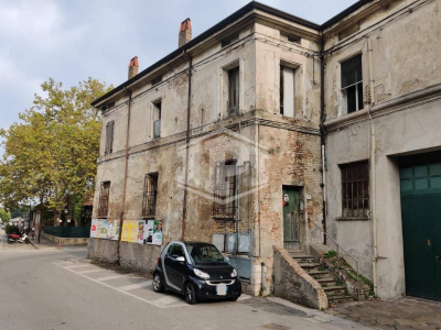 Complesso di 5 appartamenti in Centro a Cervia (RA), Quadrilatero