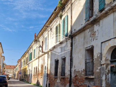 Complesso di 5 appartamenti in Centro a Cervia (RA), Quadrilatero