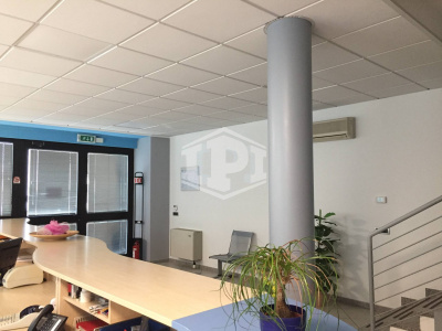 Capannone industriale-direzionale in Via Francesco Luigi Ferrari, Ferrara (FE)