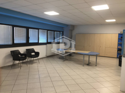 Capannone industriale-direzionale in Via Francesco Luigi Ferrari, Ferrara (FE)