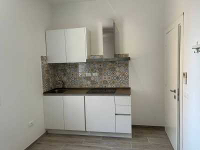 Soluzione indipendente su due livelli in via Corticella, Bologna (BO)