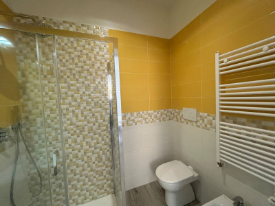 Soluzione indipendente su due livelli in via Corticella, Bologna (BO)