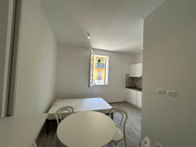 Soluzione indipendente su due livelli in via Corticella, Bologna (BO)