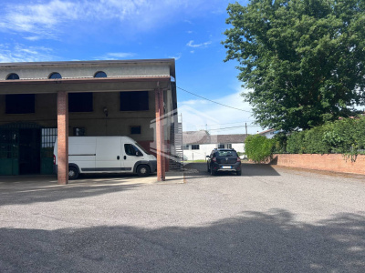 Capannone commerciale in Via Sant'Antonio da Padova, Copparo (FE)