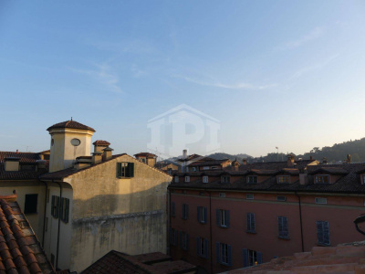 Appartamento di pregio in pieno Centro, Via Barberia, Bologna (BO)