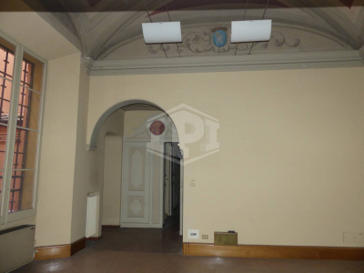 Trilocale di pregio in pieno Centro, Via Barberia, Bologna (BO)