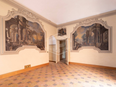 Trilocale di pregio in pieno Centro, Via Barberia, Bologna (BO)