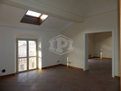 Trilocale di pregio in pieno Centro, Via Barberia, Bologna (BO)