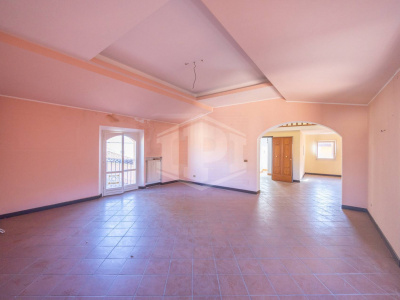 Appartamento di pregio con altana in pieno Centro, Via Barberia, Bologna (BO)