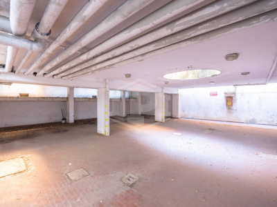 Appartamento di pregio con altana in pieno Centro, Via Barberia, Bologna (BO)