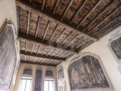Appartamento di pregio con altana in pieno Centro, Via Barberia, Bologna (BO)