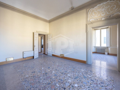 Trilocale di pregio in pieno Centro, Via Barberia, Bologna (BO)