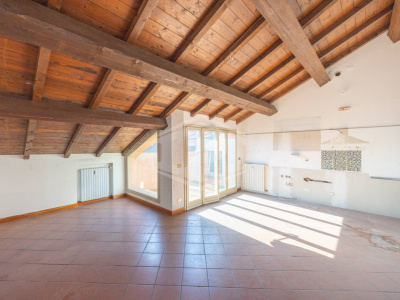 Trilocale di pregio in pieno Centro, Via Barberia, Bologna (BO)