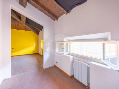 Trilocale di pregio in pieno Centro, Via Barberia, Bologna (BO)
