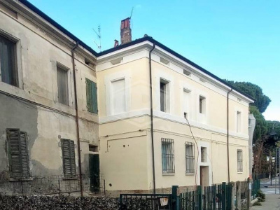 Appartamento ristrutturato in Centro Storico a Cervia (RA)