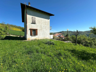 Casa indipendente con giardino privato a Sparvo, Castiglione dei Pepoli (BO)