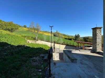 Casa indipendente con giardino privato a Sparvo, Castiglione dei Pepoli (BO)