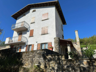 Casa indipendente con giardino privato a Sparvo, Castiglione dei Pepoli (BO)