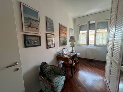 Appartamento ultimo piano con sottotetto, in Santa Viola via Emilia Ponente, Bologna (BO)