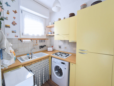 Appartamento ultimo piano con sottotetto, in Santa Viola via Emilia Ponente, Bologna (BO)