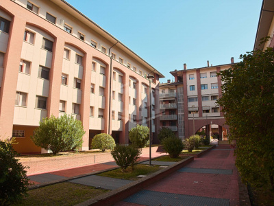 Appartamento ultimo piano con sottotetto, in Santa Viola via Emilia Ponente, Bologna (BO)