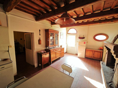 Casa indipendente cielo-terra con terreno a Dozza (BO)