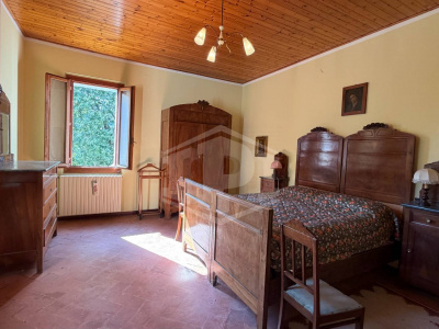 Casa indipendente cielo-terra con terreno a Dozza (BO)