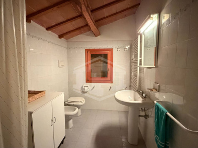 Casa indipendente cielo-terra con terreno a Dozza (BO)