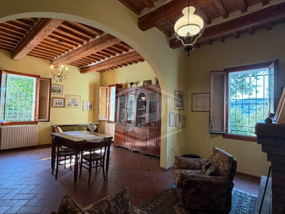 Casa indipendente cielo-terra con terreno a Dozza (BO)