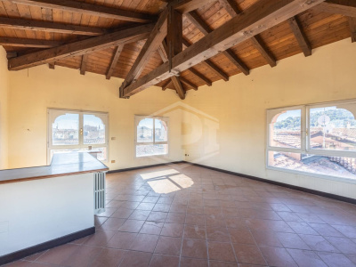 Appartamento di pregio in pieno Centro, Via Barberia, Bologna (BO)