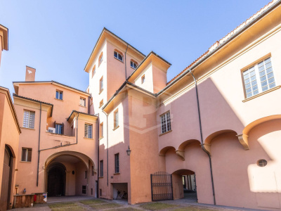 Appartamento di pregio in pieno Centro, Via Barberia, Bologna (BO)