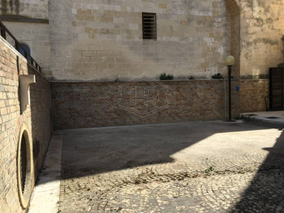 Palazzo storico in Piazza San Francesco - Matera (MT)