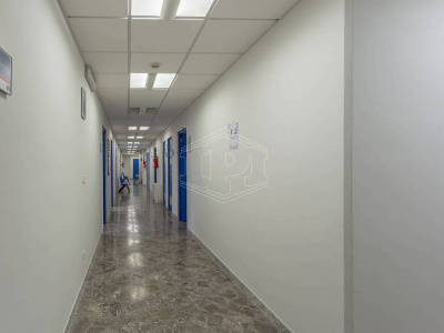 Ufficio in Via Sparano 170 - Bari (BA)